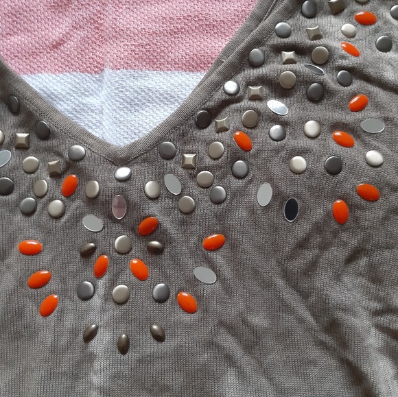 Cache Embellished Top - Picture 4 of 7